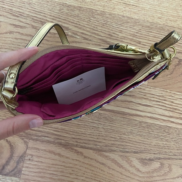 Coach multicolor wristlet - Picture 2 of 2